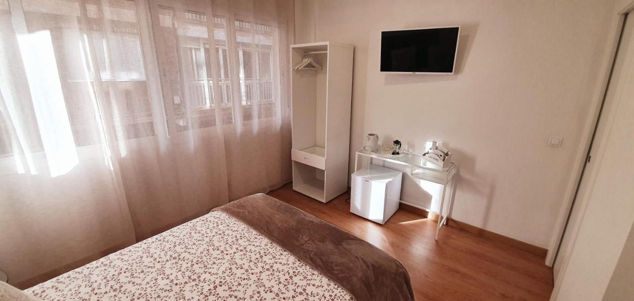 Fan Rooms Galvez Malaga Exterior photo